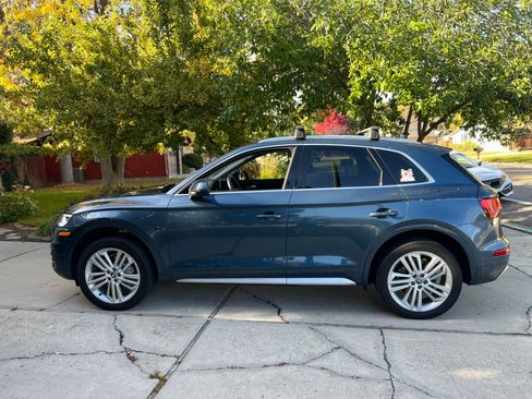 Used 2018 Audi Q5 2.0T Premium Plus w/ Premium Plus Package AWD/4WD image 4
