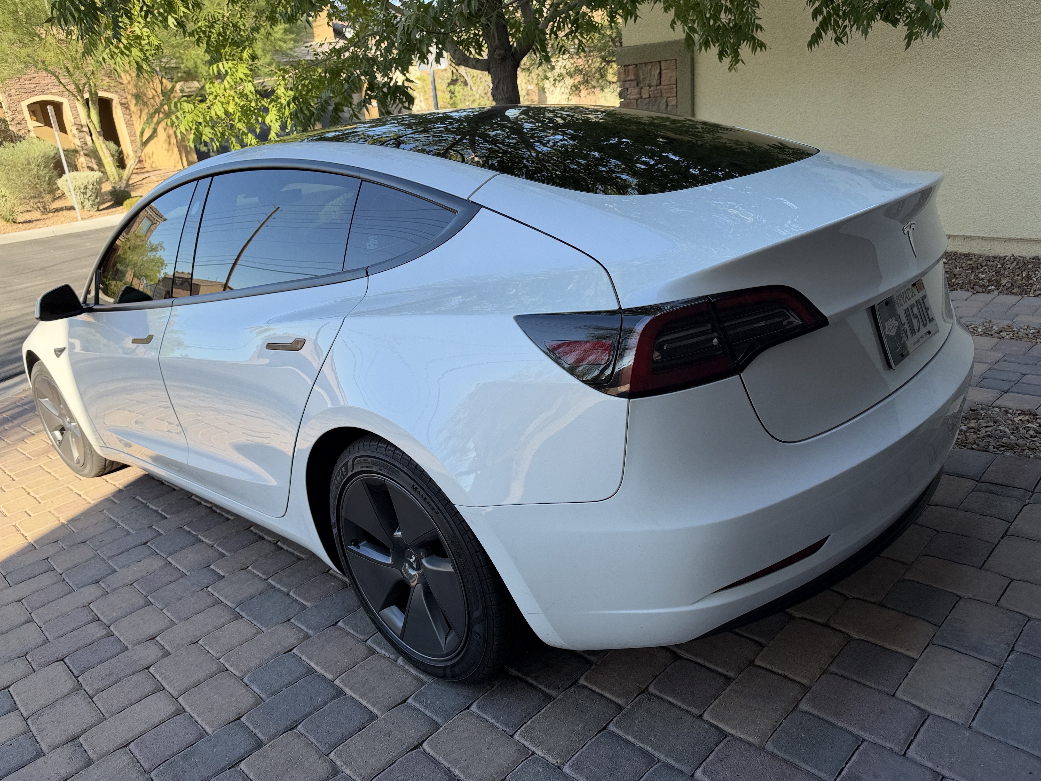 Used 2023 Tesla Model 3 Standard Range RWD image 4