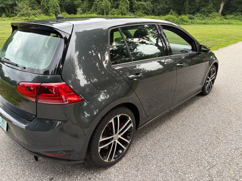 Used 2017 Volkswagen GTI S FWD image 5