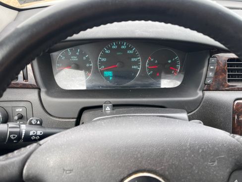 Used 2012 Chevrolet Impala LT w/ LT Sunroof Package image 2