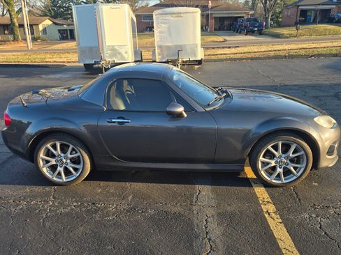 Used 2014 MAZDA MX-5 Miata Grand Touring w/ Premium Package image 2
