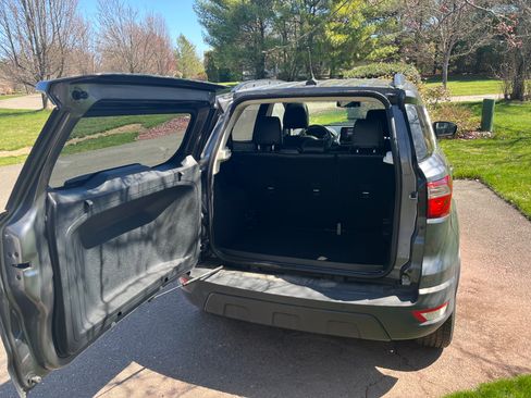 Used 2020 Ford EcoSport SES image 11