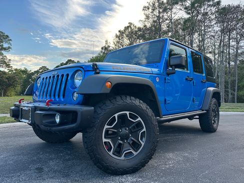 Used 2016 Jeep Wrangler Unlimited Rubicon image 1