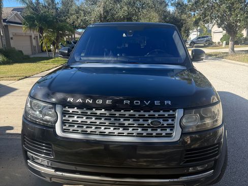 Used 2015 Land Rover Range Rover HSE image 1