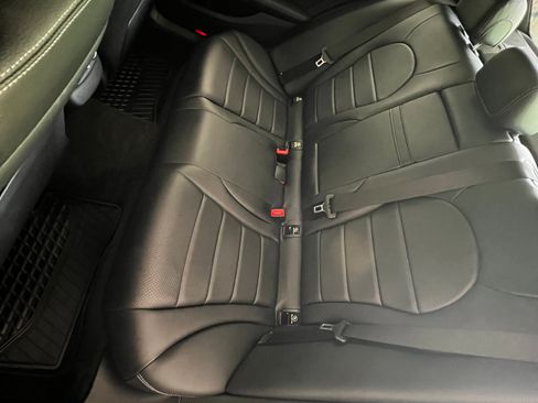 Used 2016 Mercedes-Benz C 300 4MATIC Sedan image 20