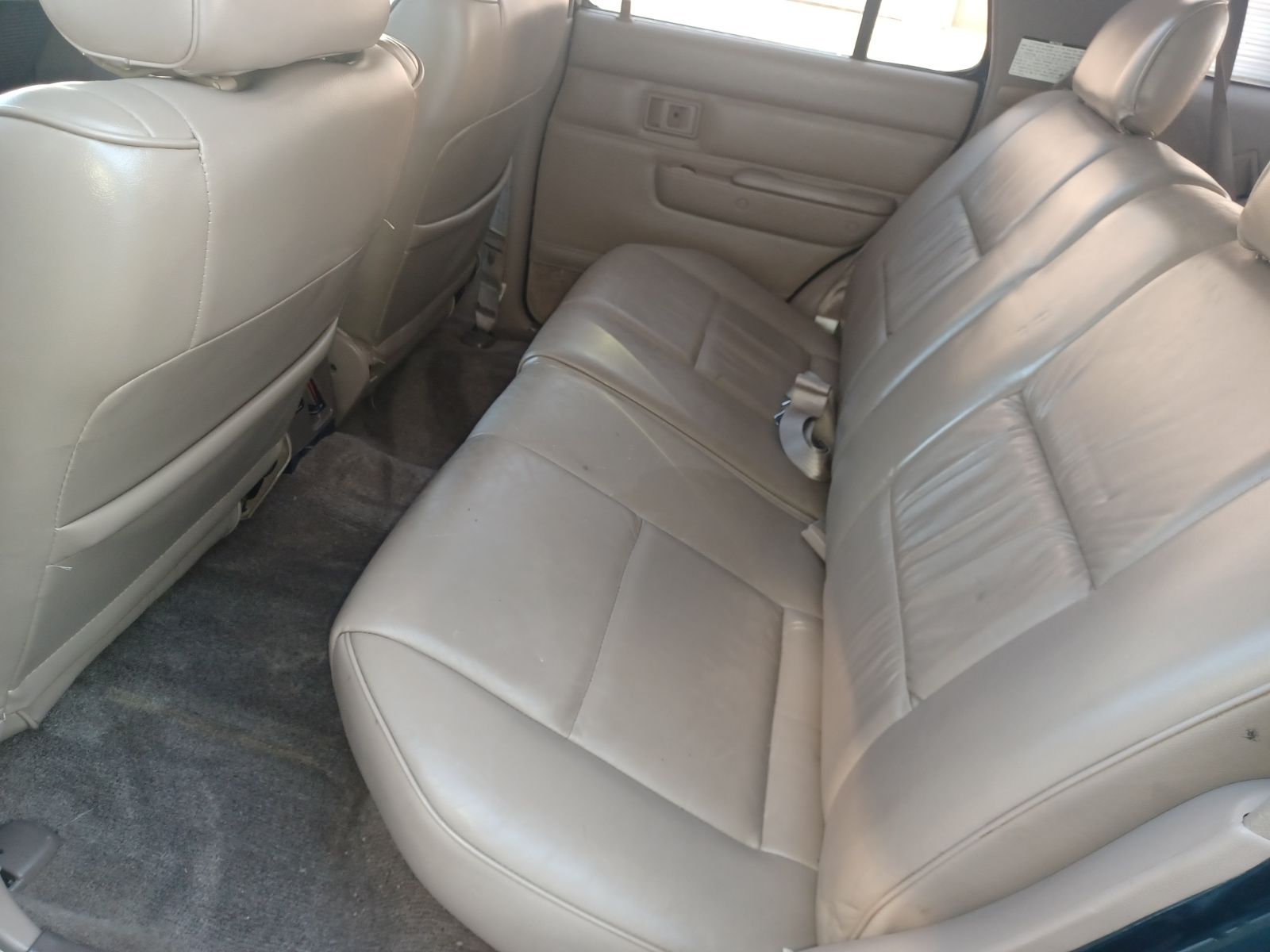 Used 1995 Toyota 4Runner SR5 AWD/4WD image 13