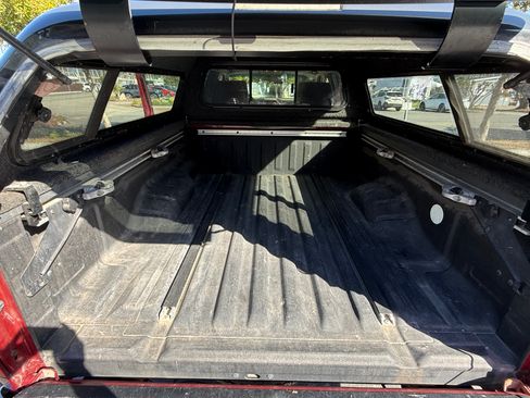 Used 2008 Nissan Frontier SE w/ SE Value Truck Pkg image 14