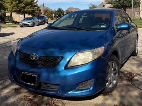 Used 2010 Toyota Corolla image 1