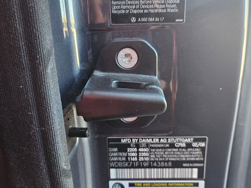 Used 2009 Mercedes-Benz SL 550 SL 550 Roadster 2D image 24