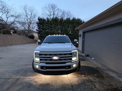 Used 2024 Ford F250 Limited w/ FX4 Off-Road Package image 1