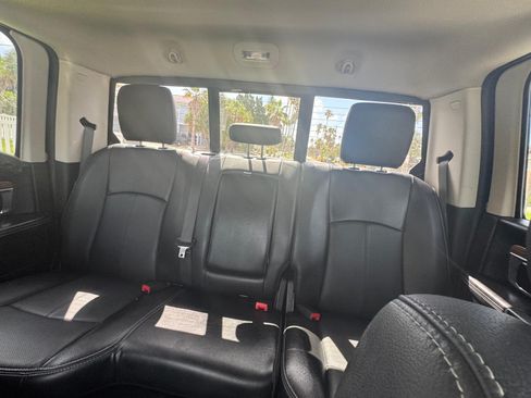 Used 2018 RAM 3500 Laramie AWD/4WD image 12