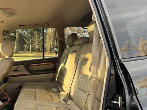 Used 2004 Lexus LX 470 470 Sport Utility 4D image 10