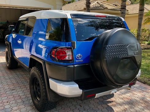 Used 2007 Toyota FJ Cruiser 4WD image 4