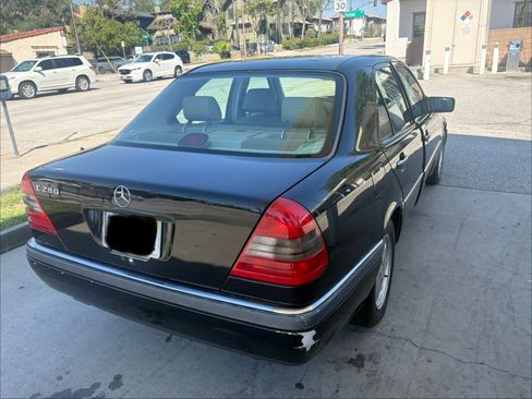 Used 1997 Mercedes-Benz C 280 Sedan image 4