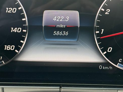 Used 2018 Mercedes-Benz E 400 4MATIC Coupe image 23