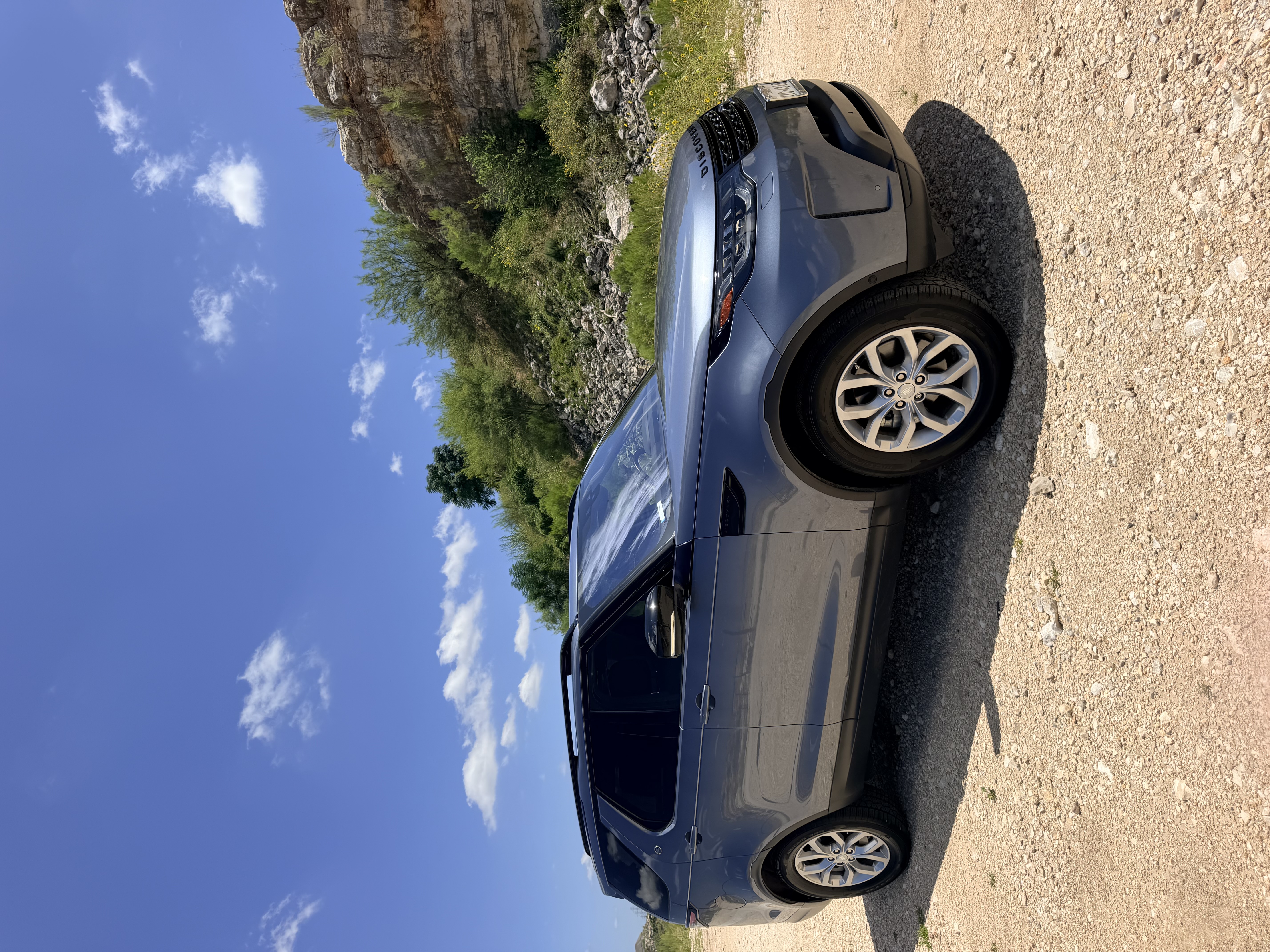 Used 2019 Land Rover Discovery SE AWD/4WD image 13