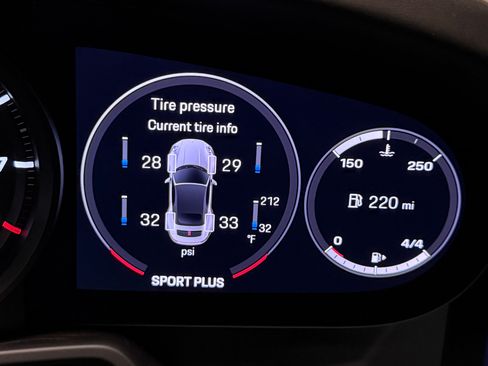 Used 2022 Porsche 911 Carrera S image 30