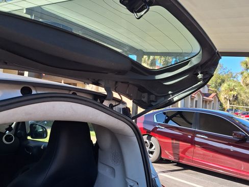 Used 2016 smart fortwo passion image 29