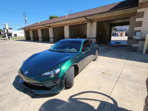Used 2020 Toyota 86 image 10