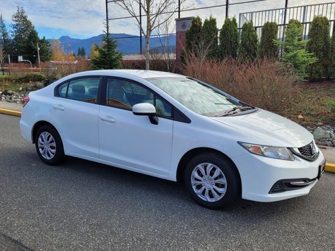 Used 2014 Honda Civic LX image 9