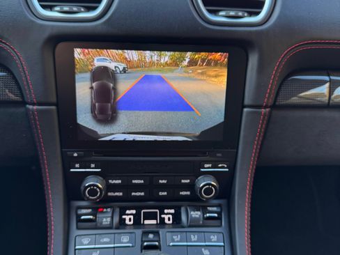 Used 2021 Porsche 718 Cayman GTS image 9