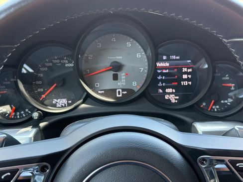 Used 2018 Porsche 911 Carrera S image 22