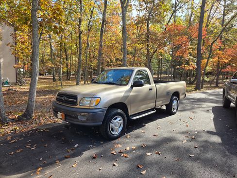 Used 2002 Toyota Tundra 2WD Regular Cab image 4