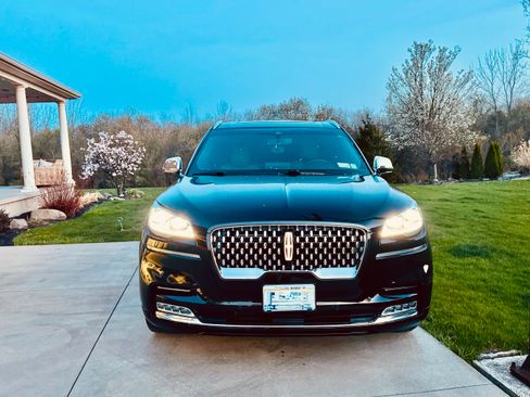 Used 2021 Lincoln Aviator Black Label w/ Dynamic Handling Package image 25