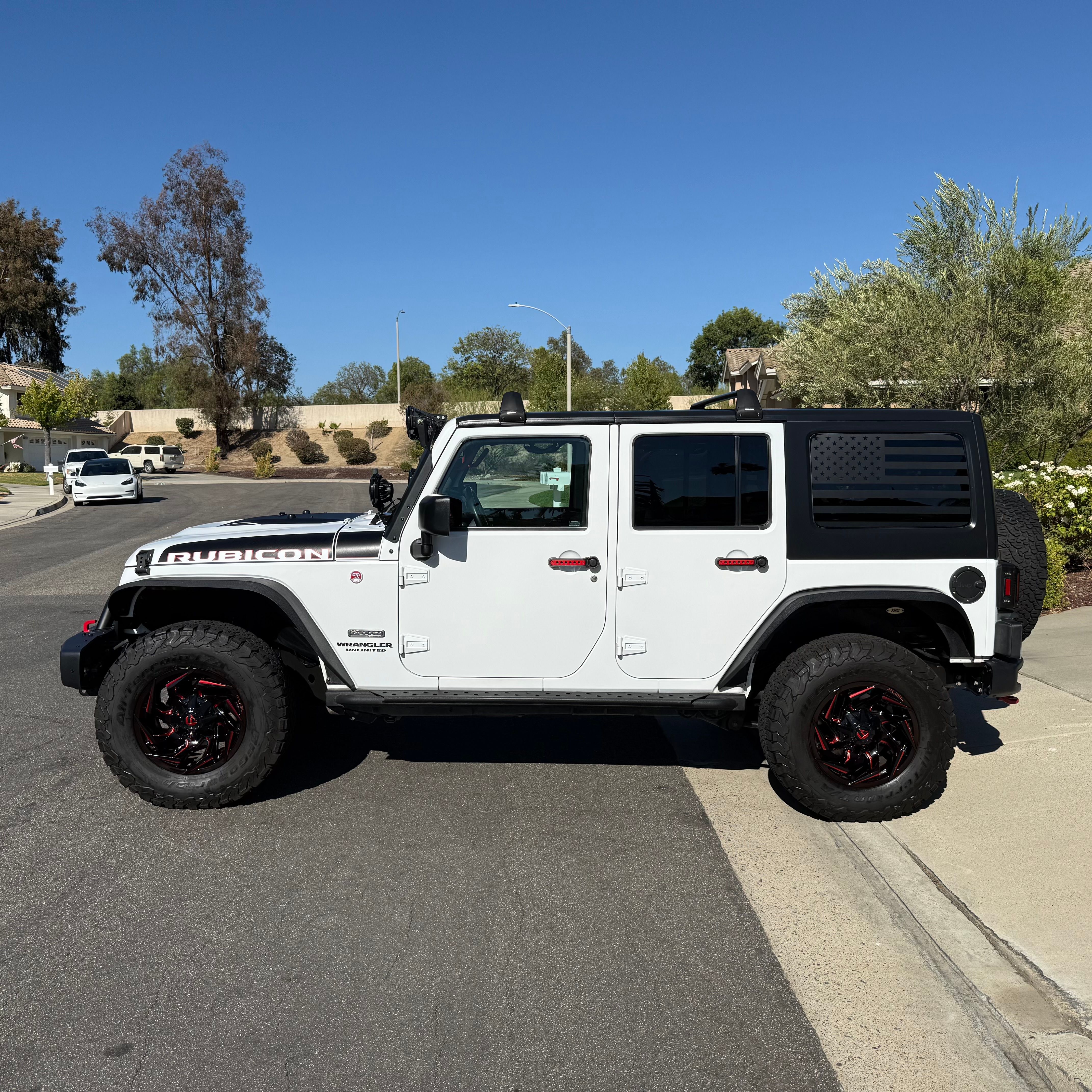 Used 2017 Jeep Wrangler Unlimited Rubicon AWD/4WD image 5