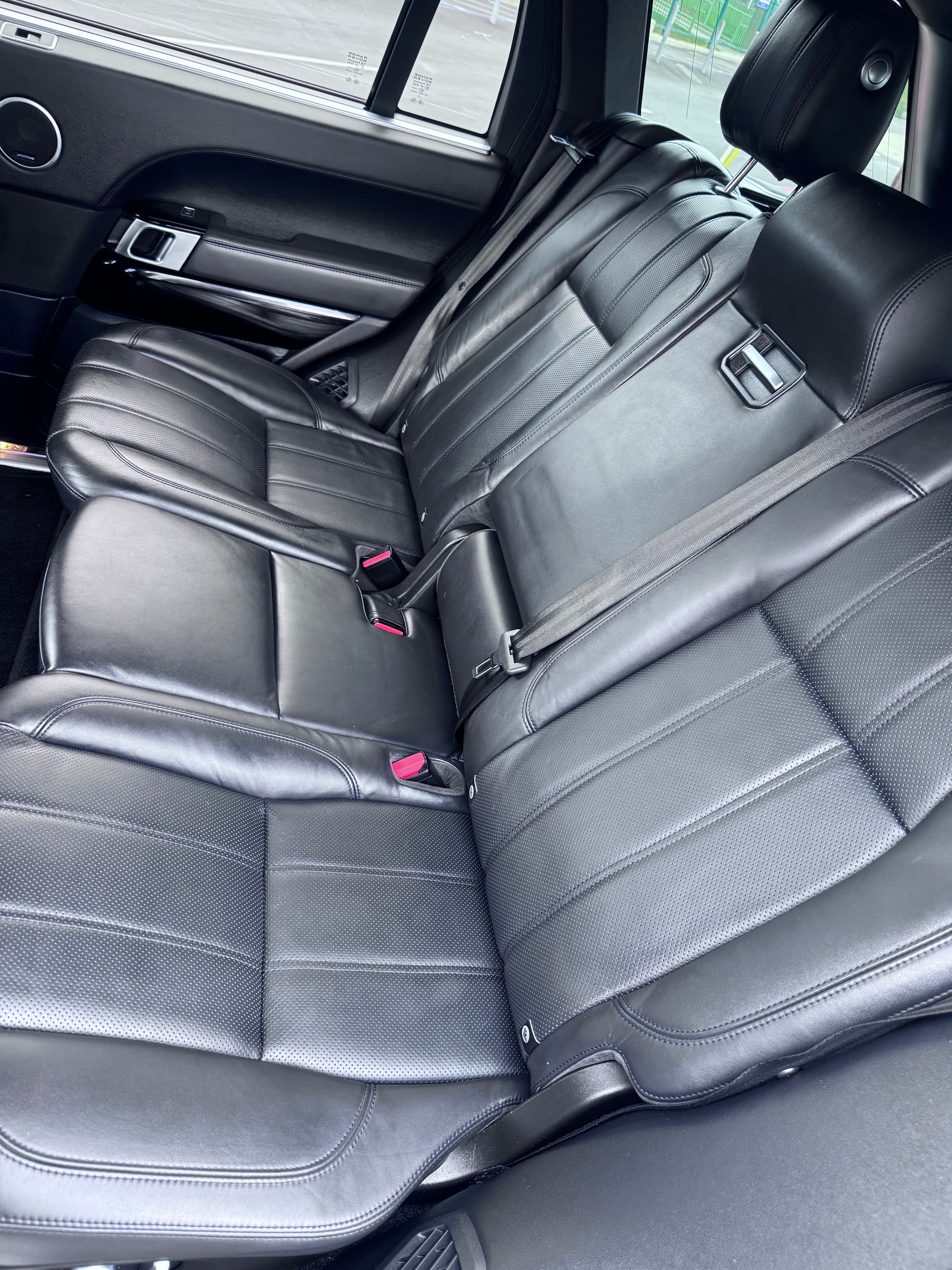Used 2017 Land Rover Range Rover Long Wheelbase Supercharged AWD/4WD image 16