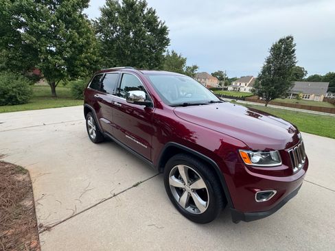 Used 2016 Jeep Grand Cherokee Limited RWD image 5