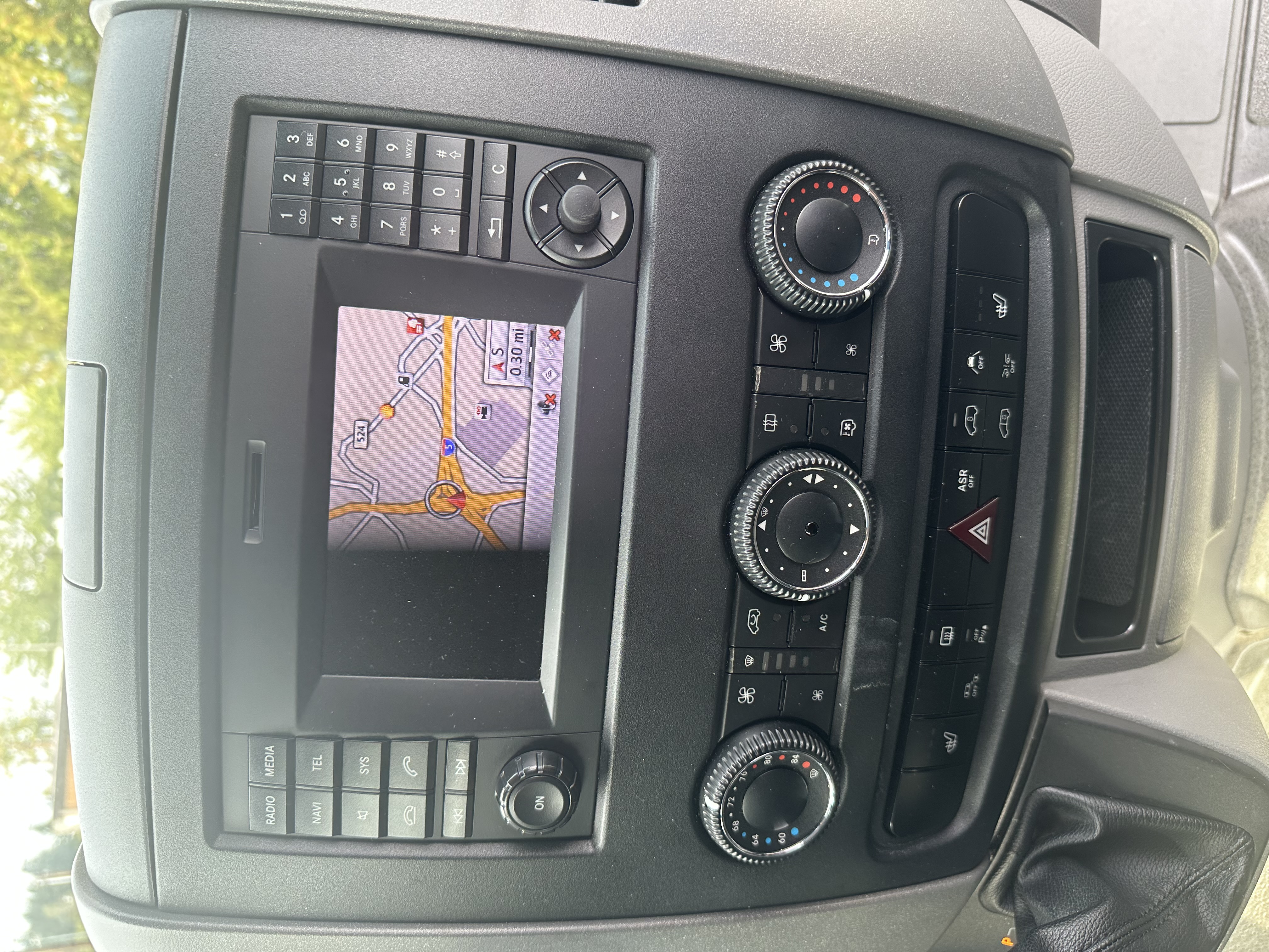 Used 2016 Mercedes-Benz Sprinter 2500 image 14