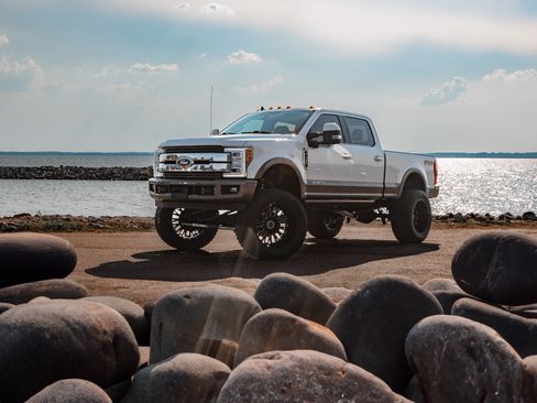 Used 2019 Ford F250 King Ranch w/ King Ranch Ultimate Package image 20