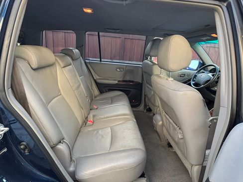 Used 2005 Toyota Highlander Limited image 27