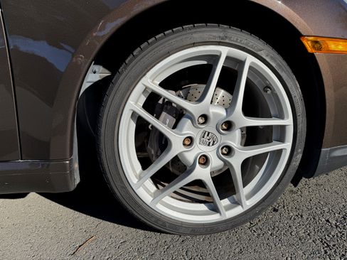 Used 2011 Porsche Cayman image 21