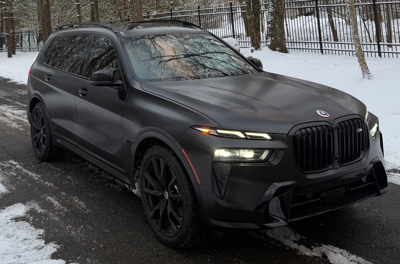 Used 2023 BMW X7 M60i w/ Executive Package AWD/4WD image 2