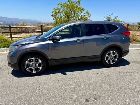 Used 2019 Honda CR-V EX-L image 2