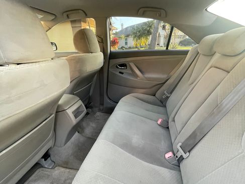 Used 2007 Toyota Camry LE image 5