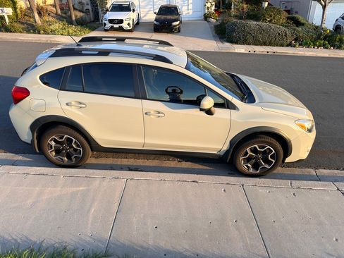 Used 2014 Subaru Crosstrek 2.0i Premium image 9