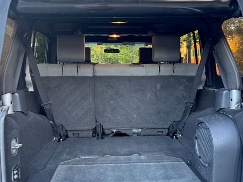 Used 2008 Jeep Wrangler Unlimited Sahara w/ Trailer Tow Group image 13