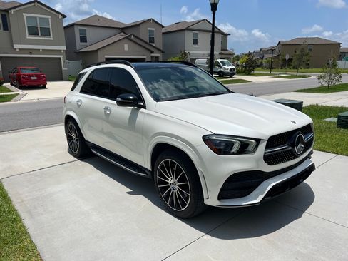 Used 2020 Mercedes-Benz GLE 350 4MATIC image 2