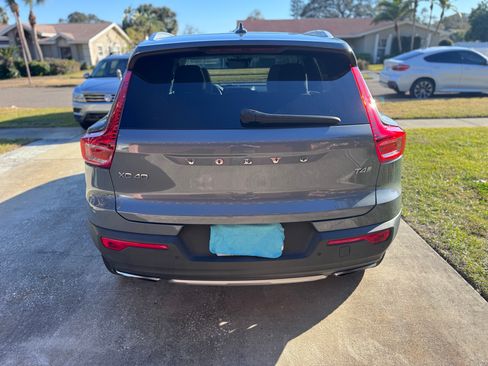 Used 2020 Volvo XC40 T4 Inscription w/ Protection Package Premier image 6