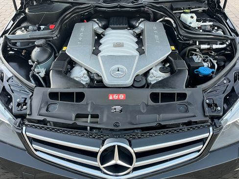 Used 2009 Mercedes-Benz C 63 AMG Sedan image 27
