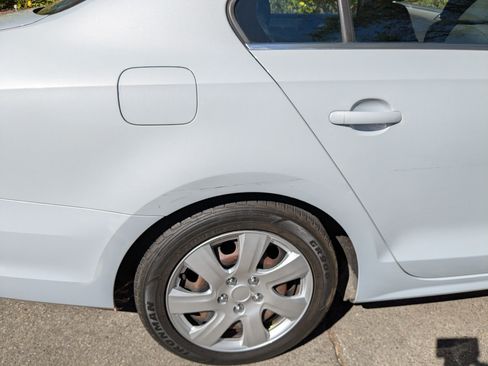 Used 2017 Volkswagen Jetta S image 11