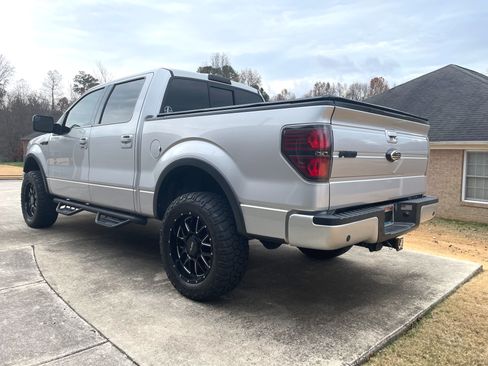 Used 2014 Ford F150 FX4 w/ Equipment Group 402A Luxury image 5