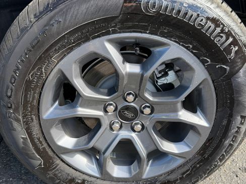 Used 2026 Ford Maverick XLT w/ Equipment Group 301A AWD/4WD image 14
