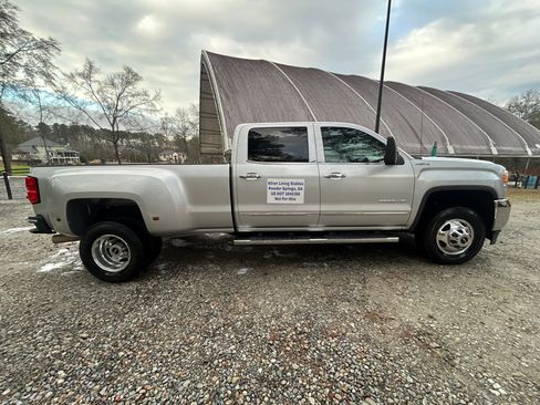 Used 2015 GMC Sierra 3500 SLT w/ Duramax Plus Package image 2