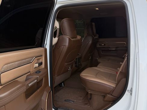 Used 2020 RAM 3500 Limited AWD/4WD image 9