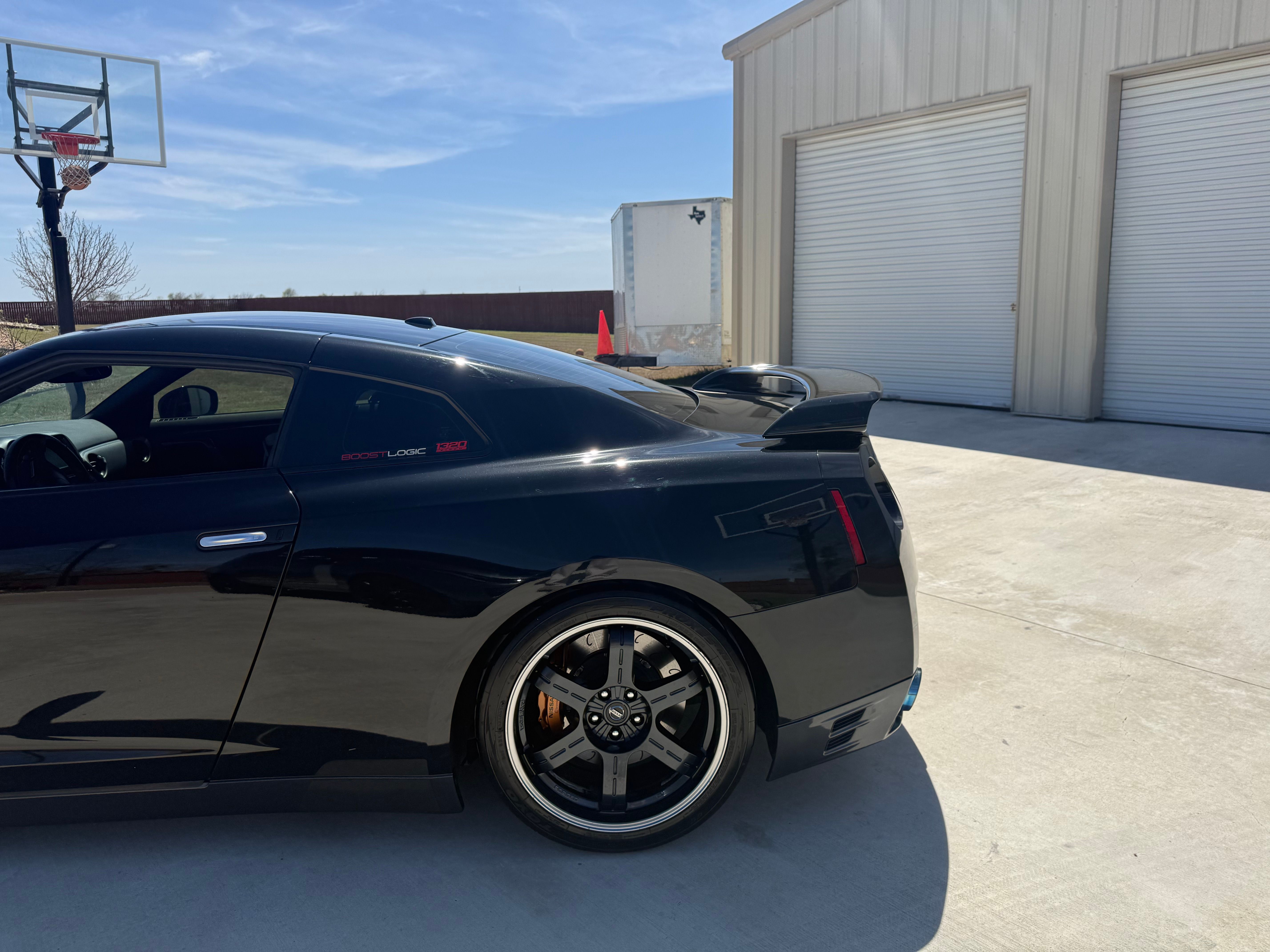Used 2012 Nissan GT-R Black Edition AWD/4WD image 10