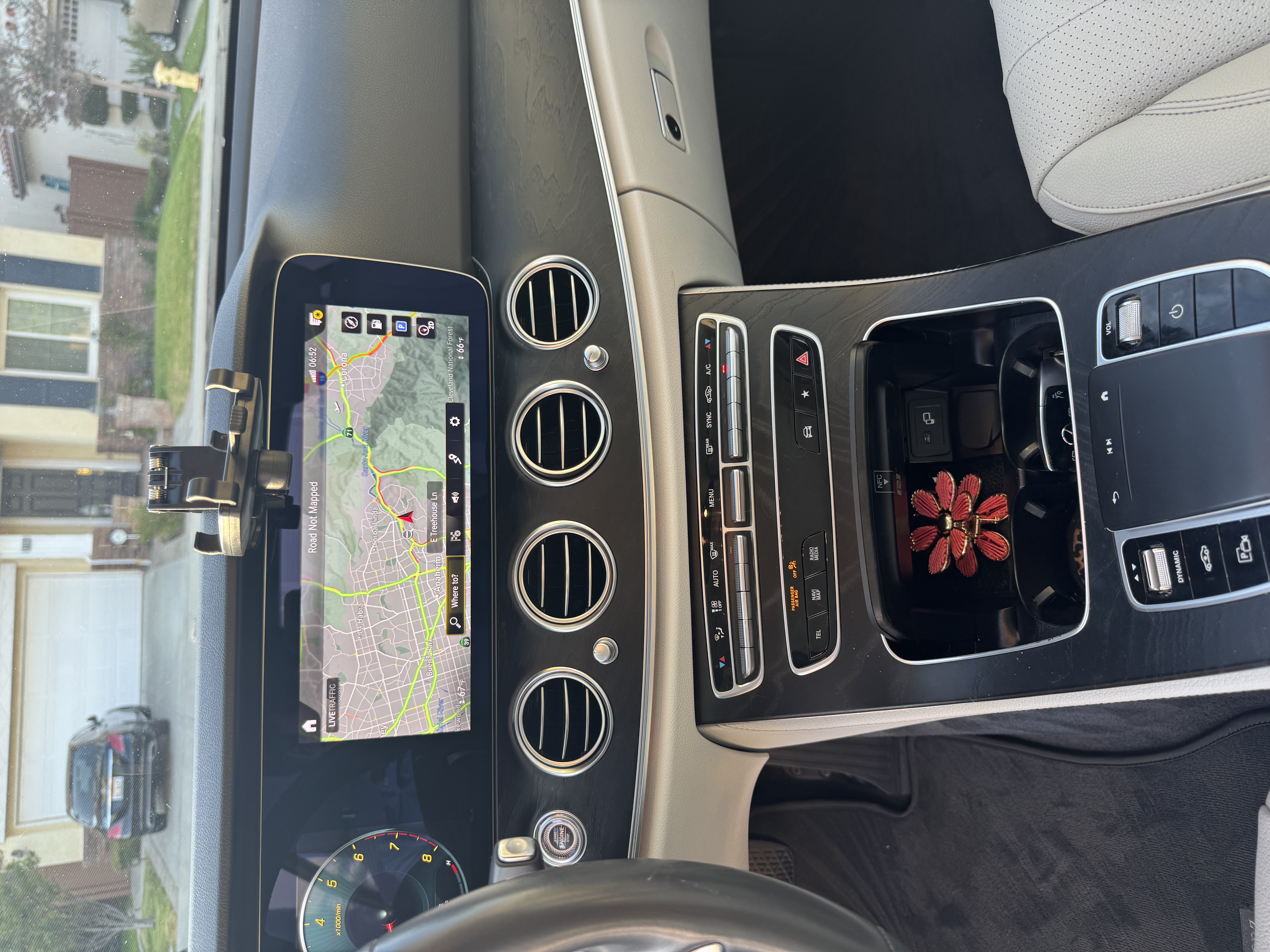 Used 2021 Mercedes-Benz E 350 Sedan image 18